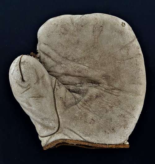 Spalding 6MF Fielders Mitt Front